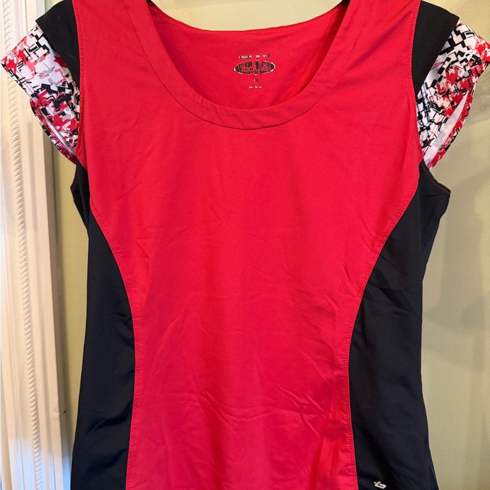 Bolle Red and Black Colorblock Short Sleeve Tee